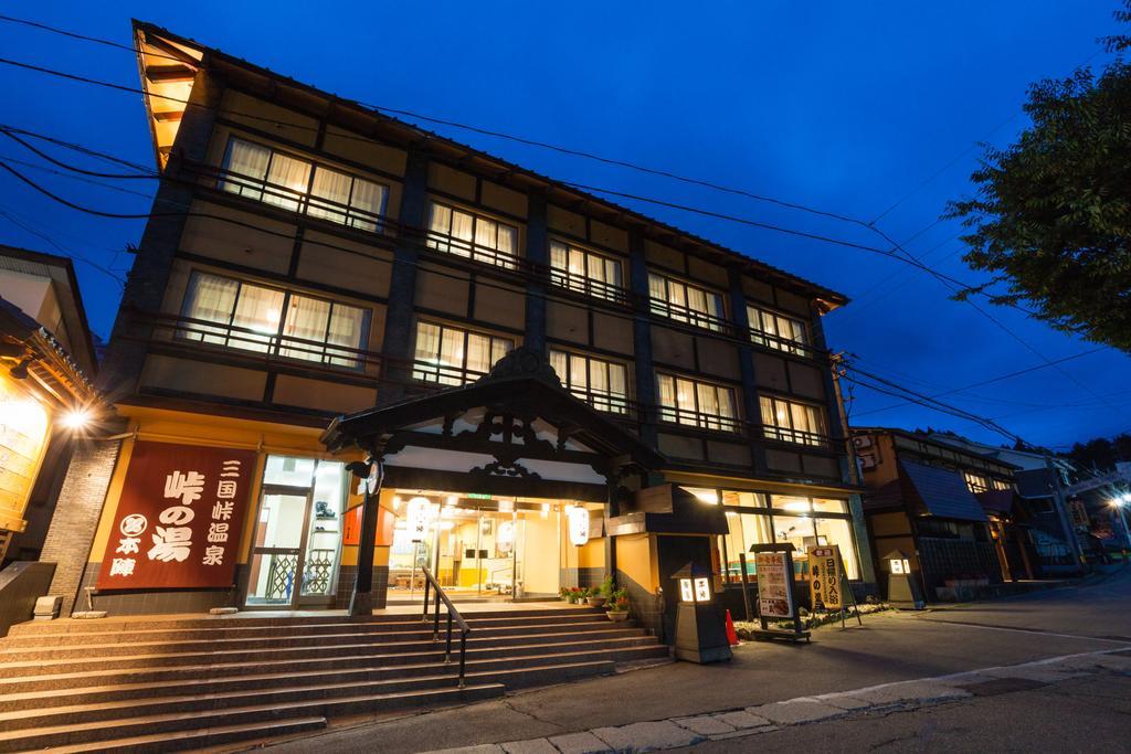 Mikunitoge Onsen Oyado Honjin Hotel Yuzawa  Exterior foto